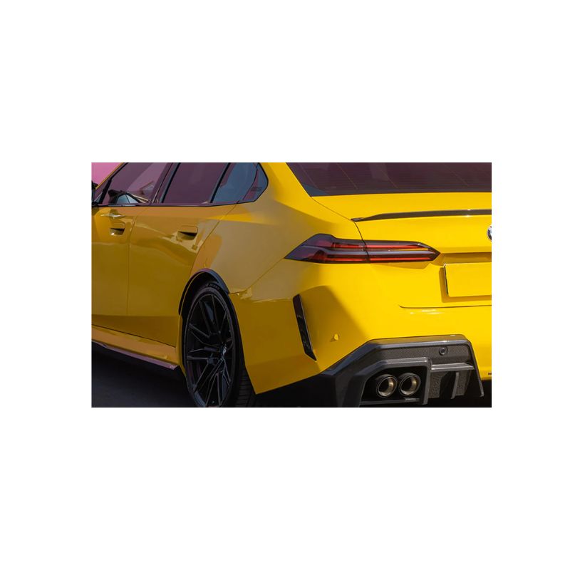 BMW SQ Rear Bumper Air Duct Replacement Set Dry Carbon G90 M5 2024+