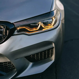 BMW G30 5 Series amber DRL detail in sunlight
